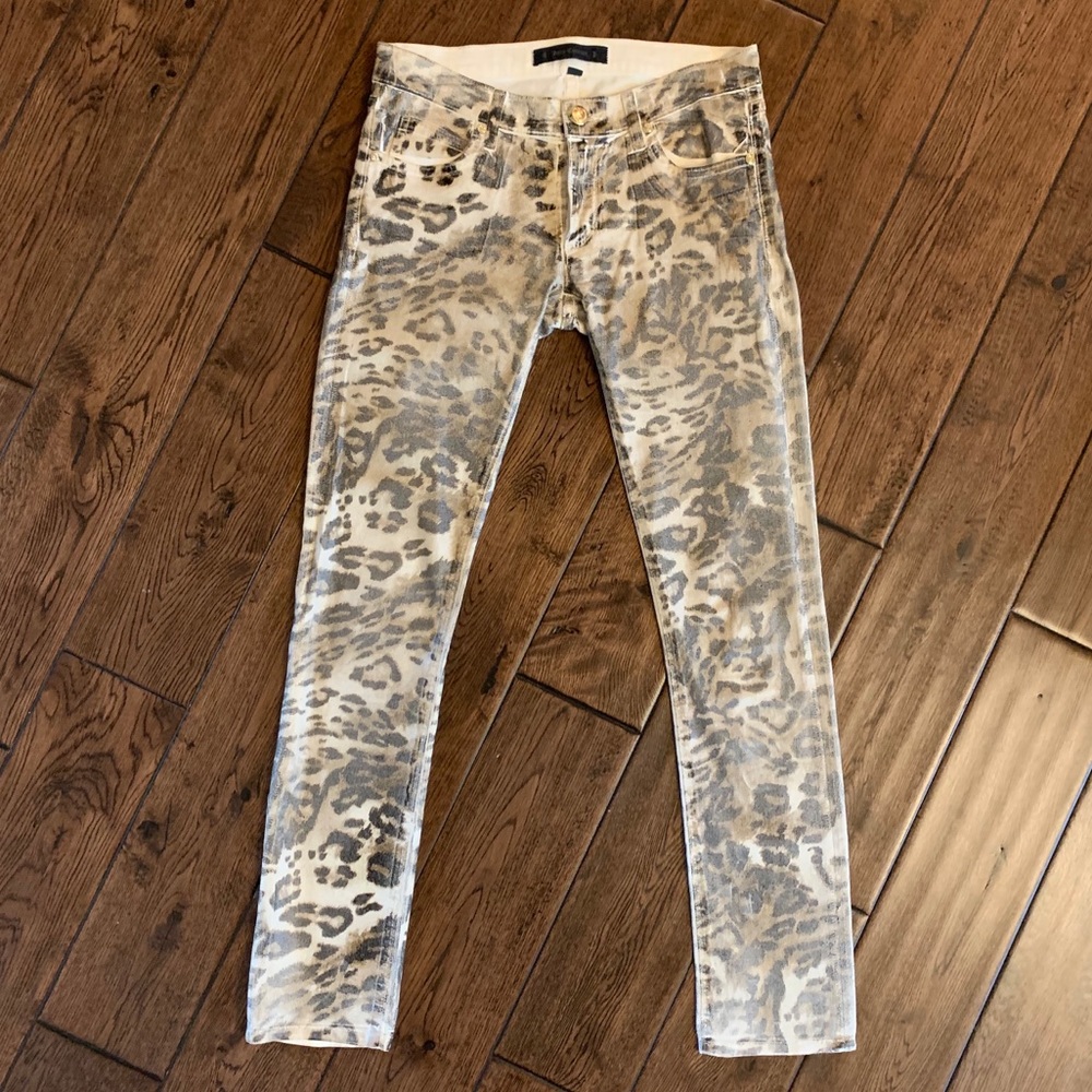Juicy Couture animal print skinny/crop jean! EUC!